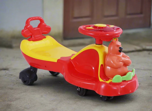 Cocoa Bear Magic Car